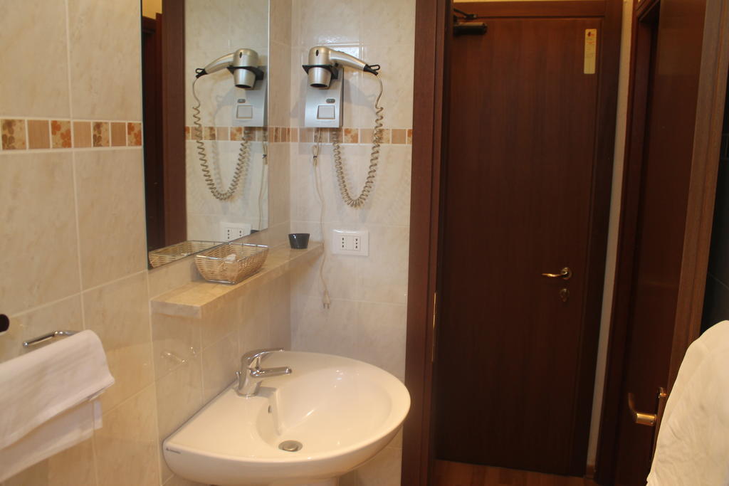אובאדה Albergo Vittoria חדר תמונה